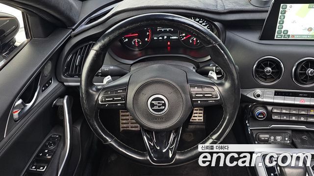 Kia Stinger 2019 — photo 14