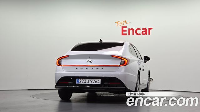 Hyundai Sonata 2022 — photo 4