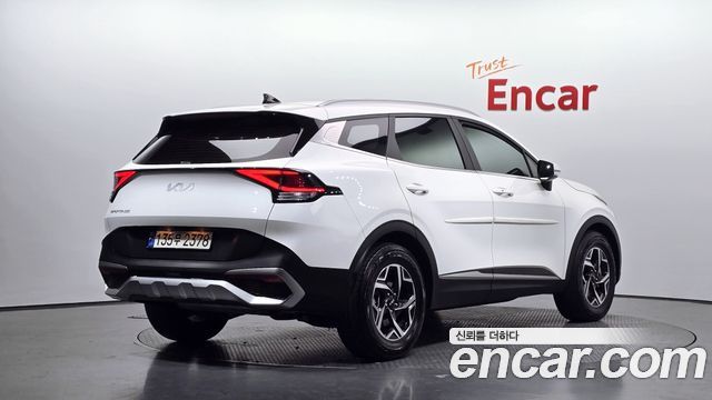 Kia Sportage 2022 — photo 2