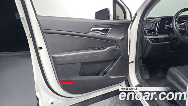 Kia Sportage 2022 — photo 14