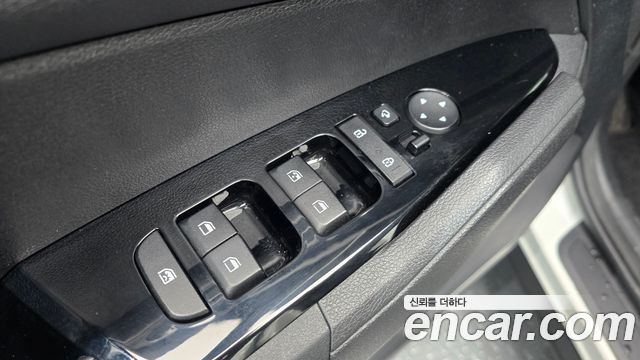 Kia Sportage 2022 — photo 30