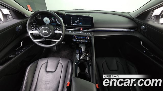 Hyundai AVANTE 2024 — photo 10