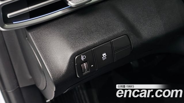 Hyundai AVANTE 2024 — photo 27
