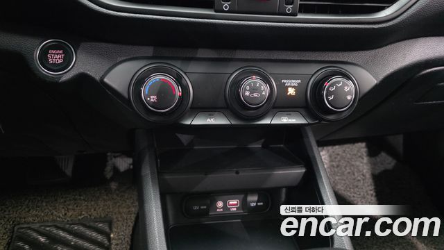 Kia K3 2019 — photo 23