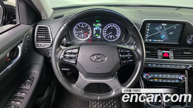 Hyundai Grandeur 2018 — photo 19