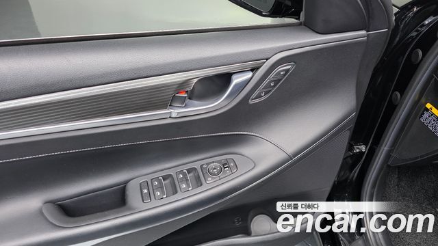 Hyundai Grandeur 2018 — photo 25