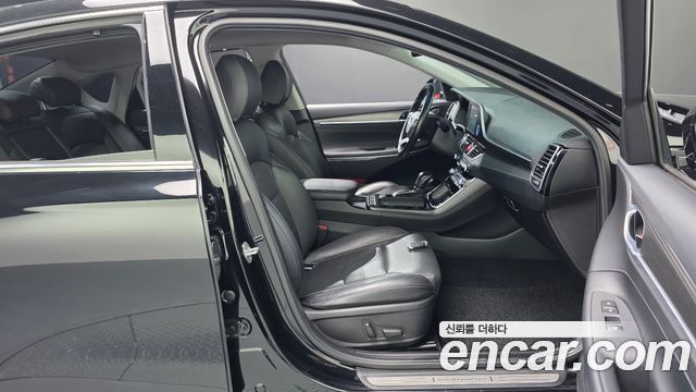 Hyundai Grandeur 2018 — photo 16