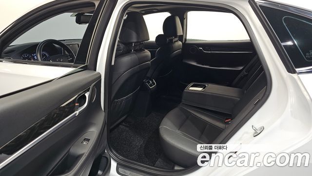 Hyundai Grandeur 2018 — photo 11