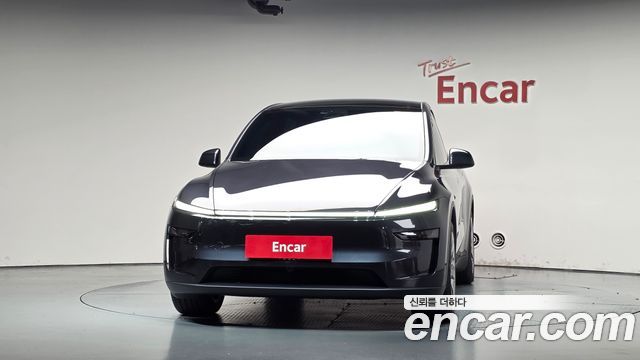 Tesla Model Y 2026 — photo 3