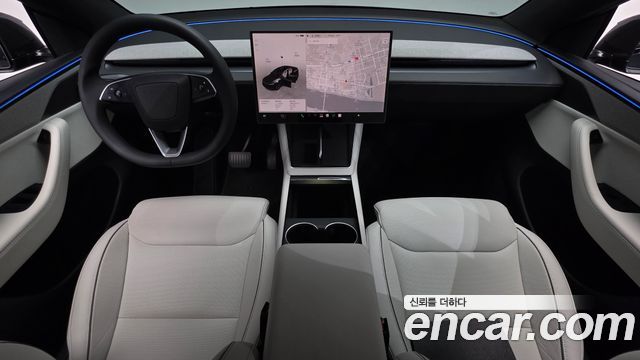 Tesla Model Y 2026 — photo 10