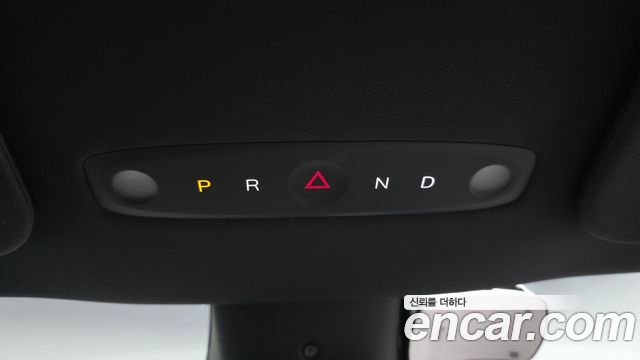Tesla Model Y 2026 — photo 12