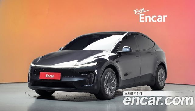 Tesla Model Y 2026 — photo 1