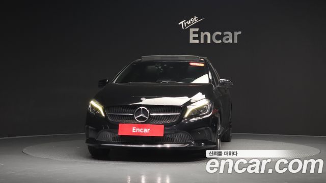 Mercedes-Benz A-Class 2018 — photo 3