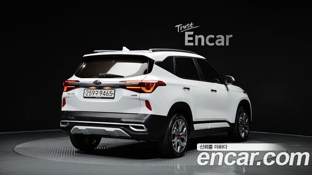 Kia Seltos 2020 — photo 2