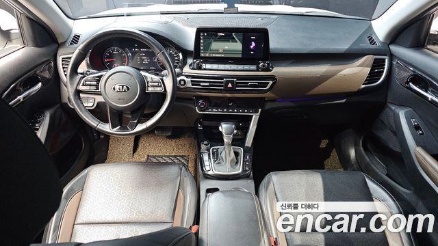 Kia Seltos 2020 — photo 10
