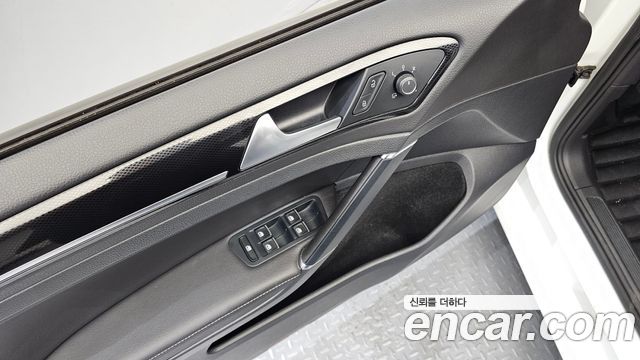 Volkswagen Golf 2016 — photo 13