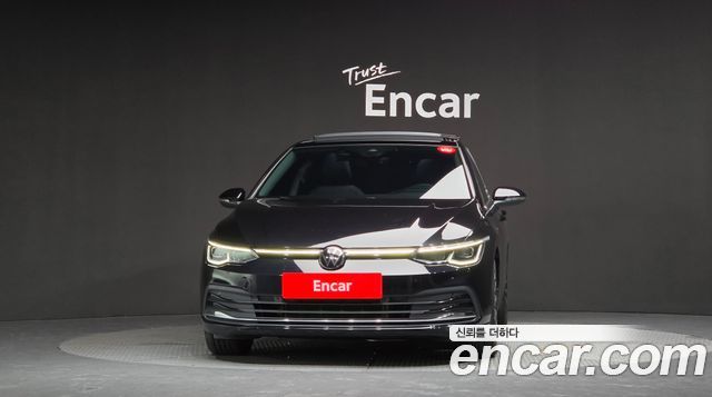 Volkswagen Golf 2022 — photo 3