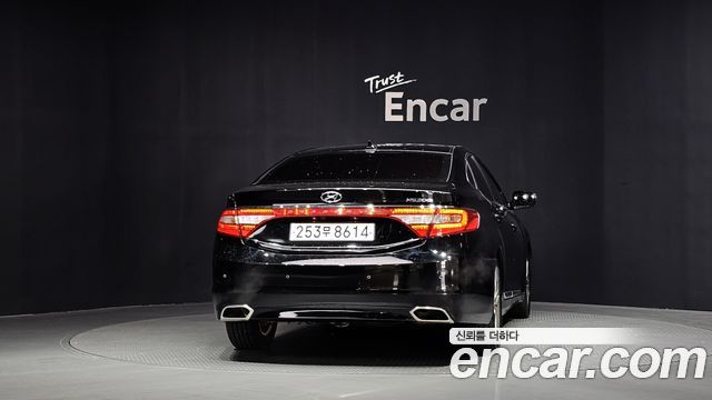 Hyundai Grandeur 2016 — photo 4