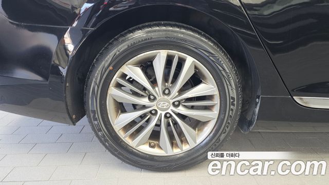 Hyundai Grandeur 2016 — photo 5