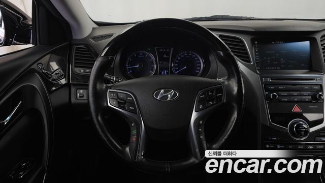 Hyundai Grandeur 2016 — photo 19