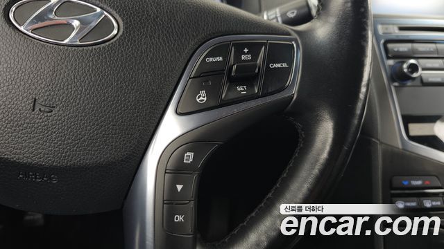 Hyundai Grandeur 2016 — photo 32