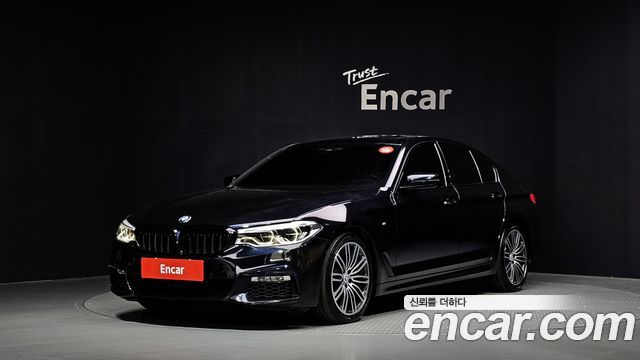 BMW 5-Series 2017 — photo 1