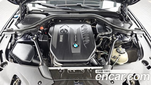 BMW 5-Series 2017 — photo 6