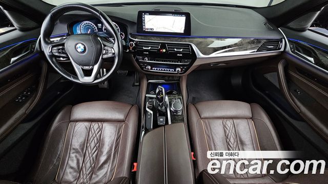 BMW 5-Series 2017 — photo 7