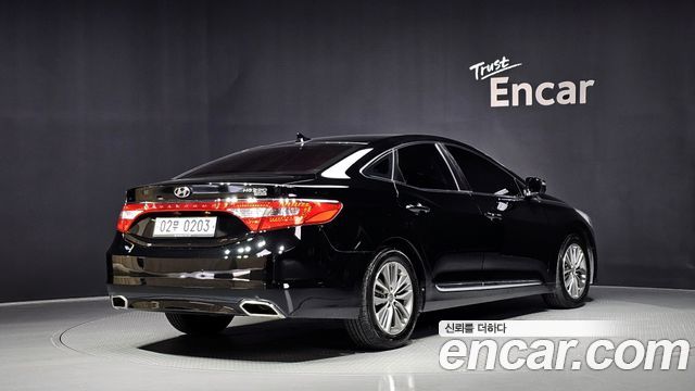 Hyundai Grandeur 2016 — photo 2