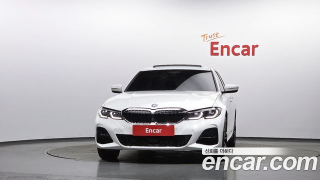 BMW 3-Series 2022 — photo 3