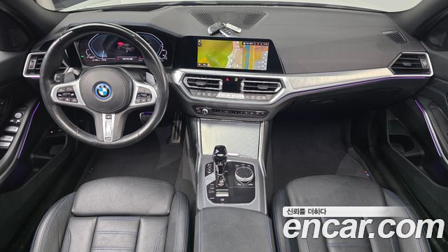 BMW 3-Series 2022 — photo 7