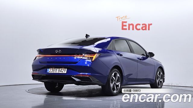 Hyundai AVANTE 2023 — photo 2