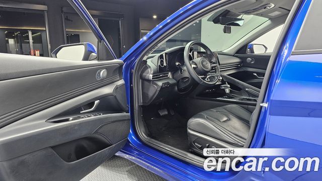 Hyundai AVANTE 2023 — photo 13