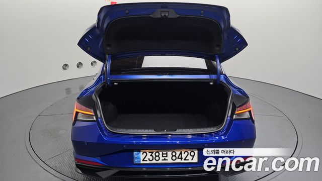 Hyundai AVANTE 2023 — photo 26