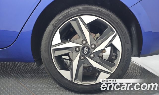 Hyundai AVANTE 2023 — photo 7