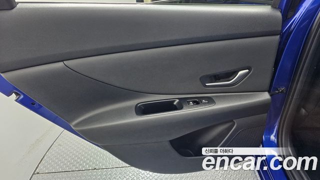 Hyundai AVANTE 2023 — photo 15