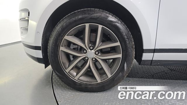 Land Rover Range Rover Evoque 2026 — photo 5