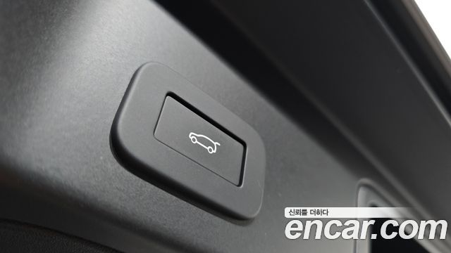 Land Rover Range Rover Evoque 2026 — photo 20