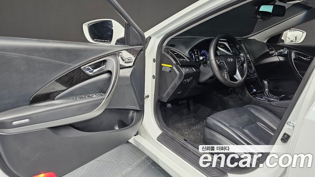 Hyundai Grandeur 2016 — photo 10
