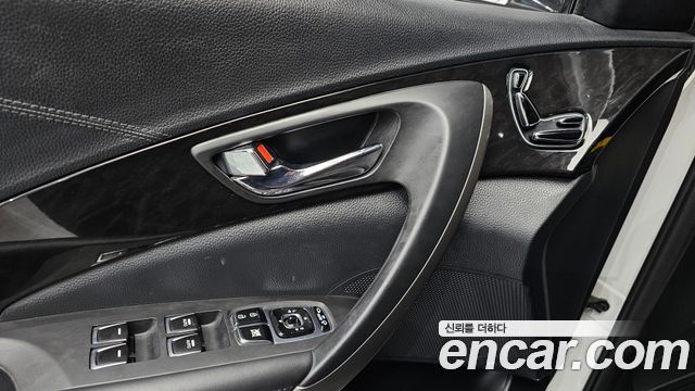 Hyundai Grandeur 2016 — photo 12
