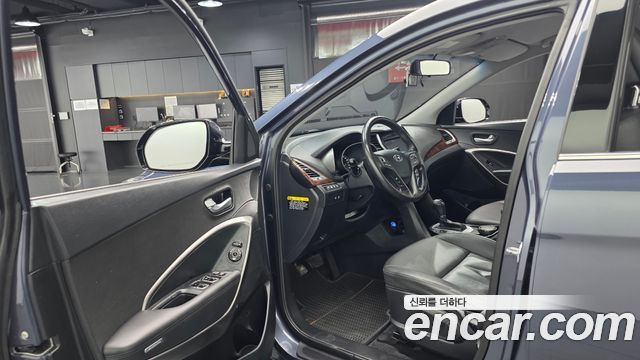 Hyundai Santafe 2016 — photo 13