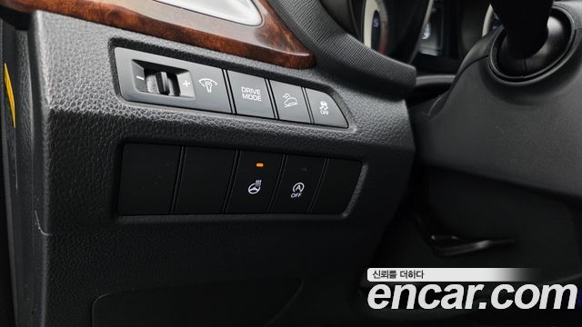 Hyundai Santafe 2016 — photo 24