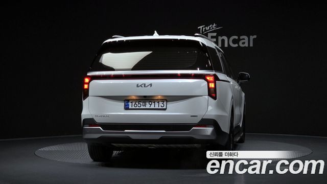 Kia Canival 2025 — photo 4