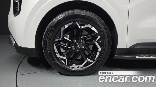 Kia Canival 2025 — photo 5