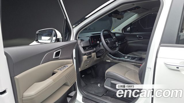 Kia Canival 2025 — photo 13
