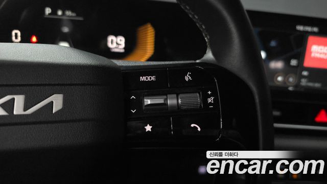 Kia Canival 2025 — photo 32