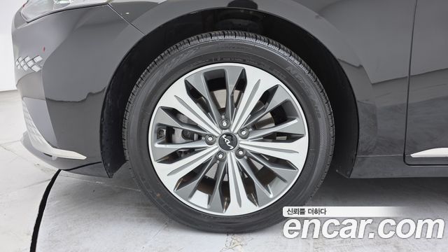 Kia K8 2024 — photo 5