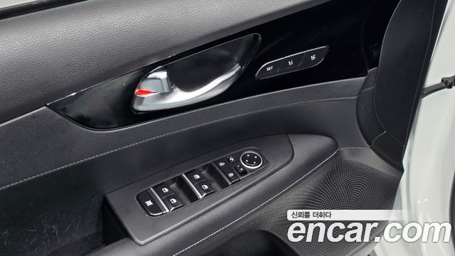 Kia K3 2022 — photo 17
