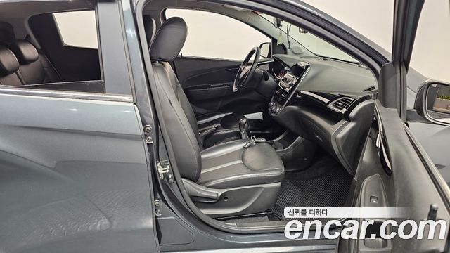 Chevrolet Korea Spark 2019 — photo 16