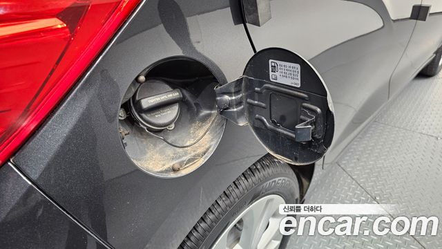 Chevrolet Korea Spark 2019 — photo 30